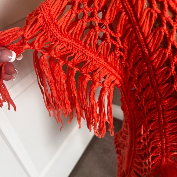 Very pretty orange top/sweater - Picture 4 of 5